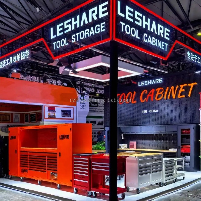 BlackTool Chest on Wheels 46-I - Tools Use In The Workshop ulasan dan harga